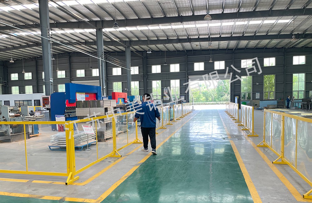 廠內(nèi)主干道